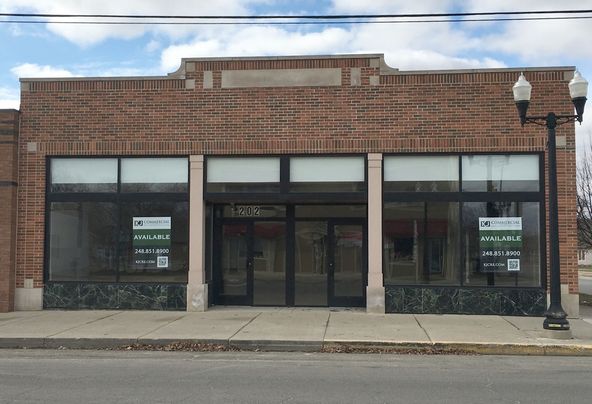 202 S Michigan Ave, Howell, MI 48843